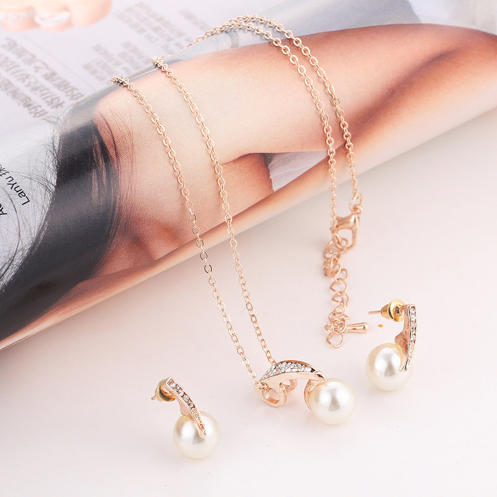 Faux Pearl & Crystal Water Wave Necklace Set