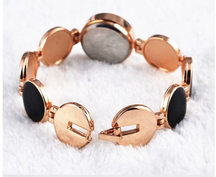 Nobler Wafer Design Quartz Bracelet Watch