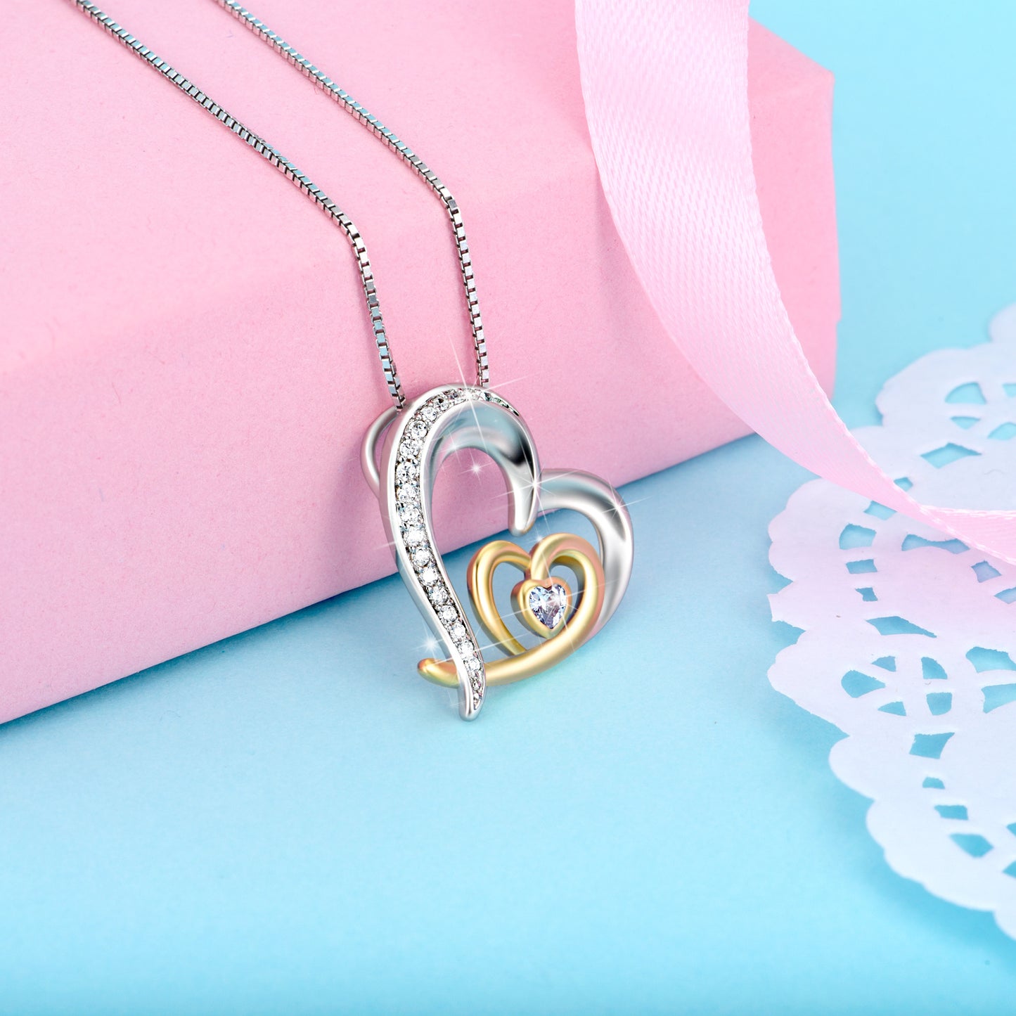 Two-tone Entwined Hearts Pendant Necklace with Micro-inlaid Zircon Clavicle Chain