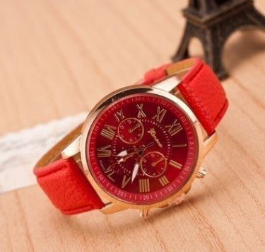 Timeless Roman Quartz Watch with Luminous Display