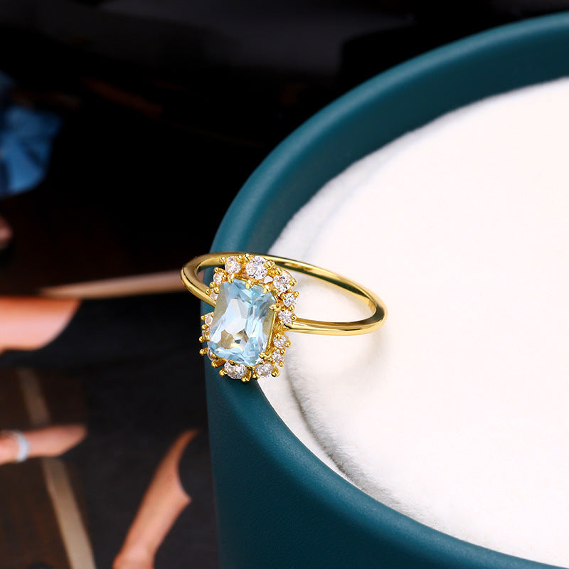 Vintage Blue Topaz Sterling Silver Ring