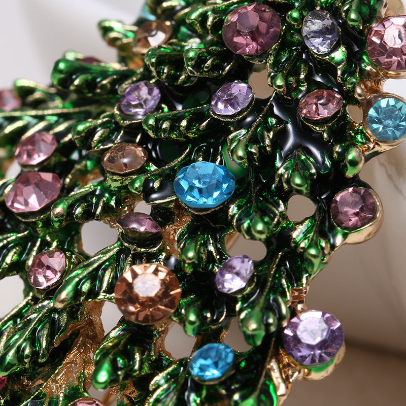 Festive Meiberry Christmas Tree Brooch