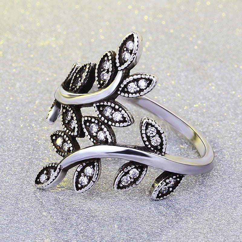 Vintage Tree Leaf CZ Diamond Ring