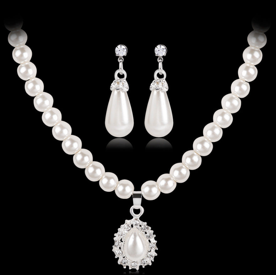Elegant Pearl Drop Necklace Set
