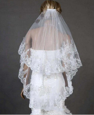 Elegant Lace Wedding Veil