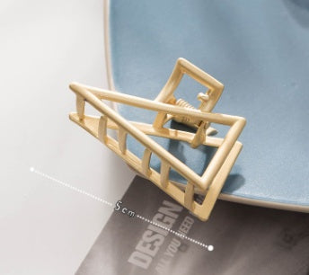 Charming Hollow Cat Hair Clips