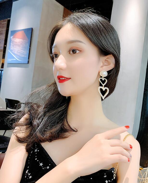 Pearl Heart Dangle Earrings for Women