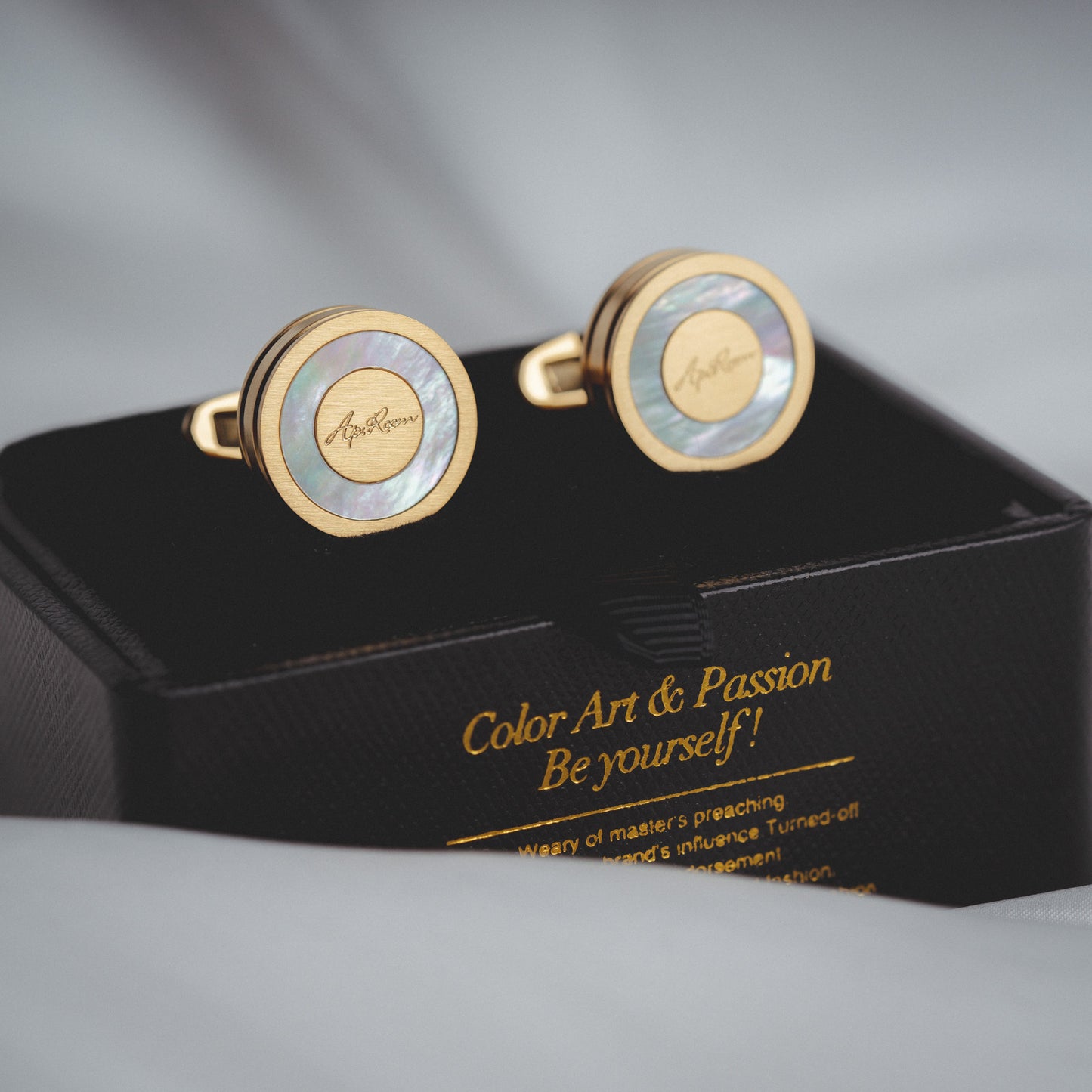French Gold and Silver Shell Cufflinks for Men