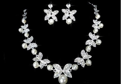 Ethereal Butterfly Pearl Bridal Set