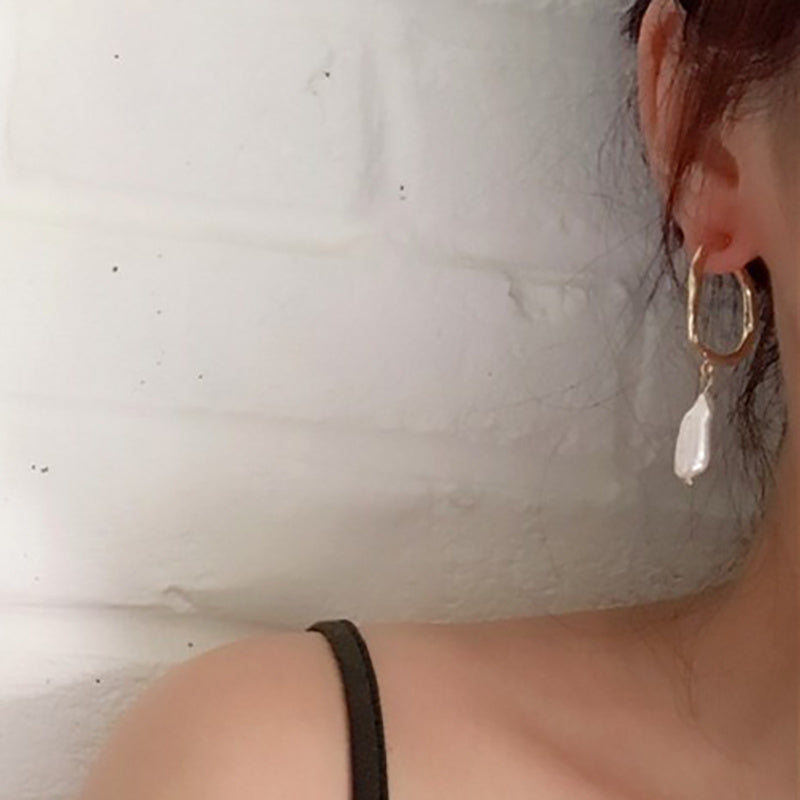 Elegant Electroplated Simple Pearl Earrings