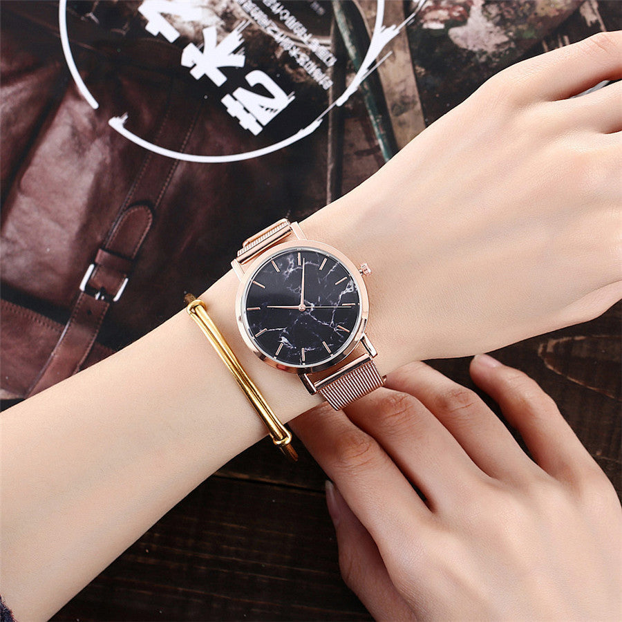 Chic Marble Dial Quartz Watch with Mesh Band
