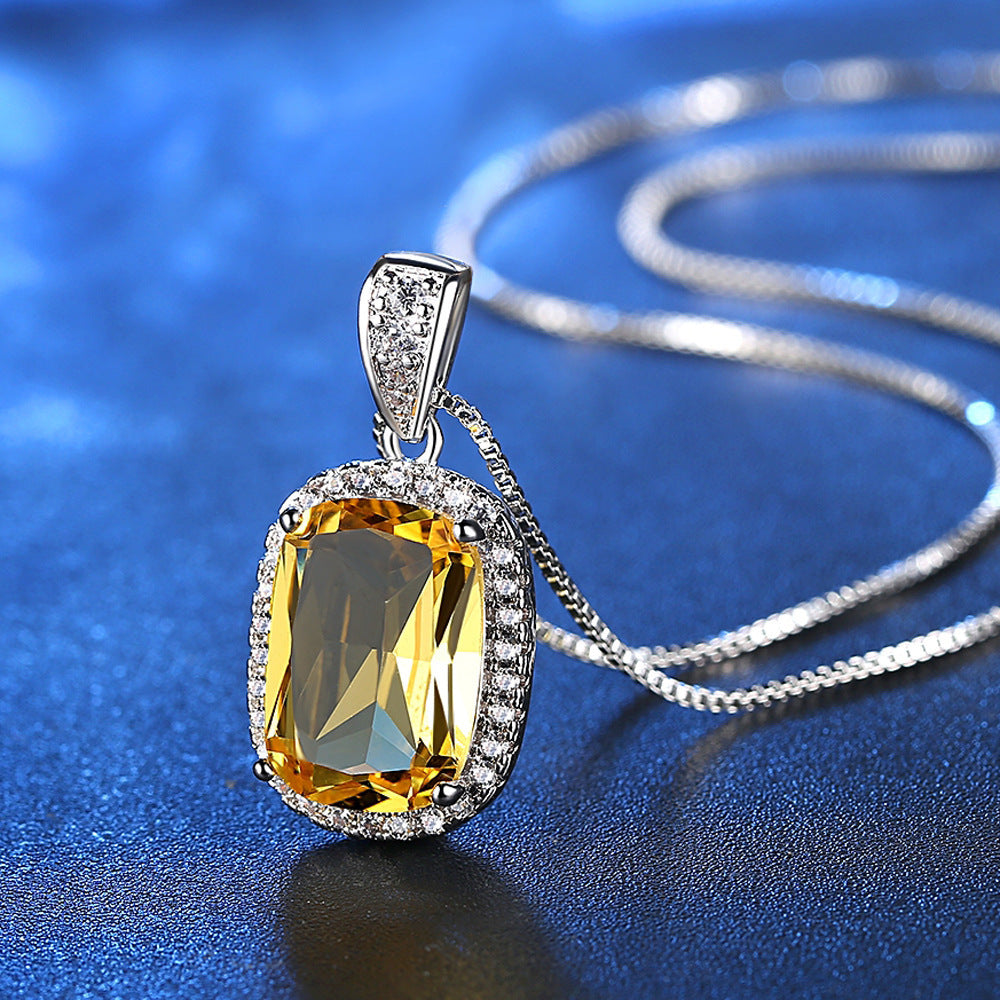 Elegant Champagne Zircon Pendant Necklace