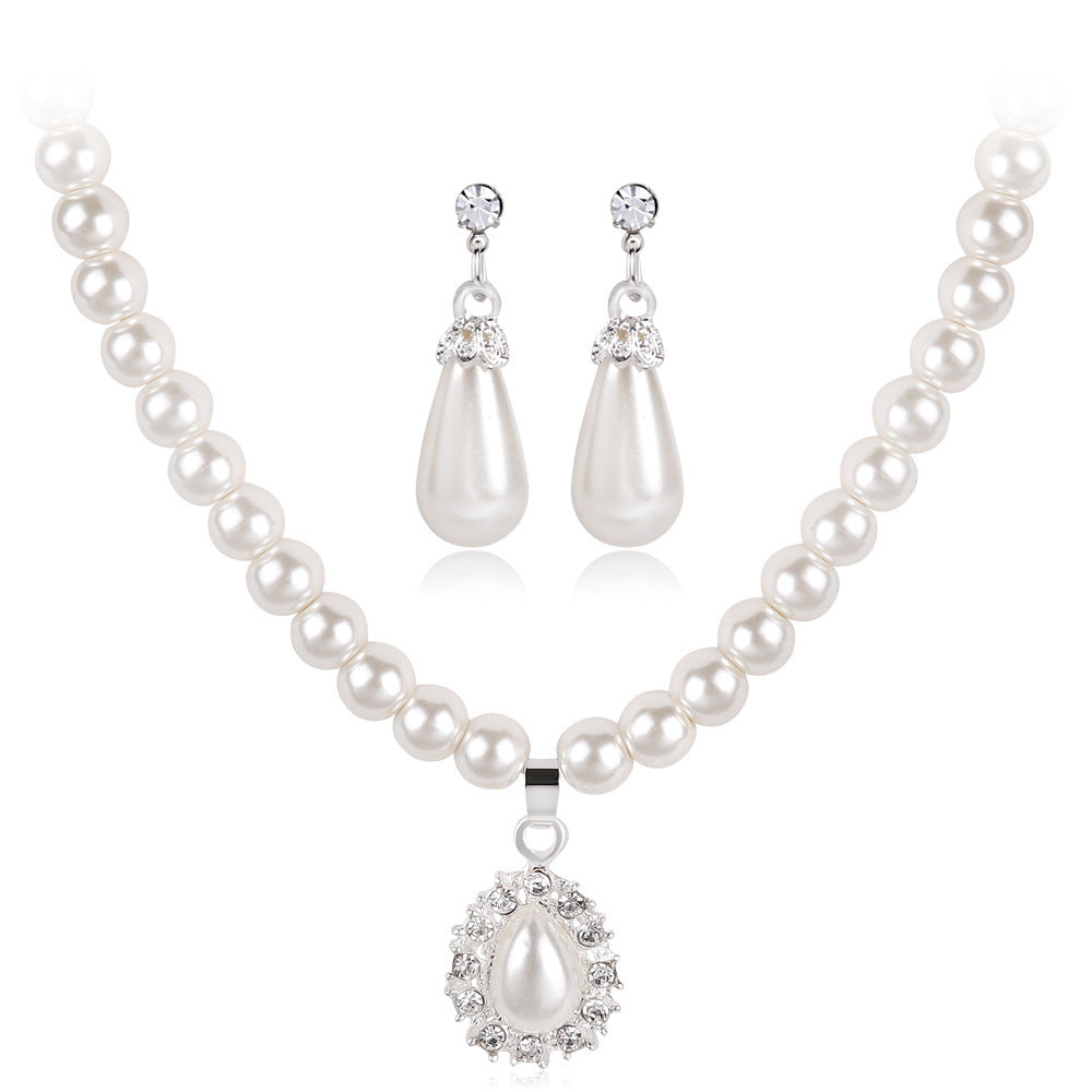 Elegant Pearl Drop Necklace Set