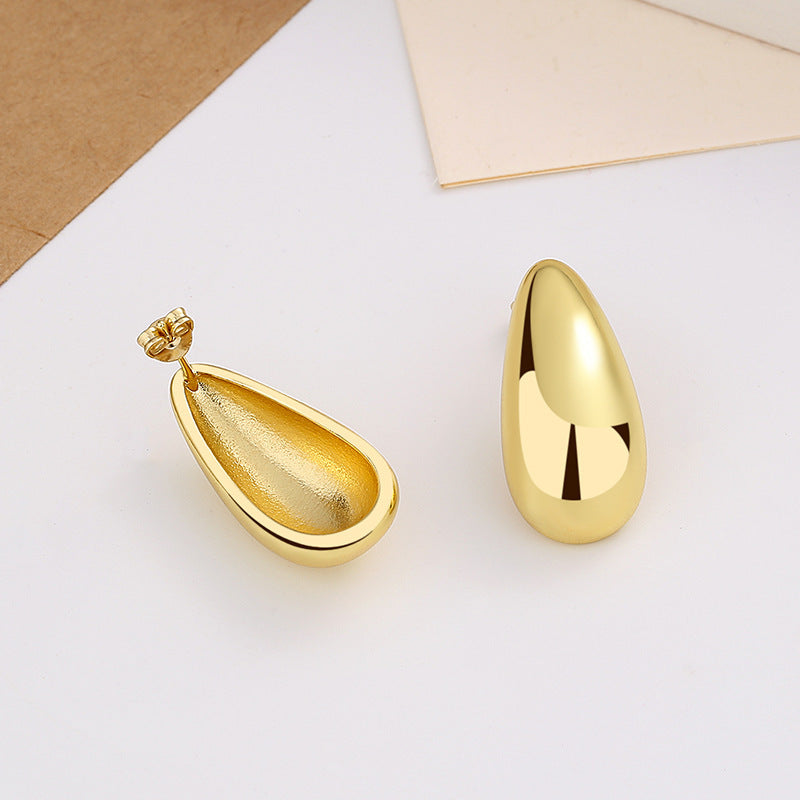 Dainty Gilded Teardrop Studs