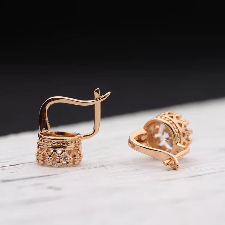 Rose Gold Plated CZ Flower Designer Pendant Set with White Stones