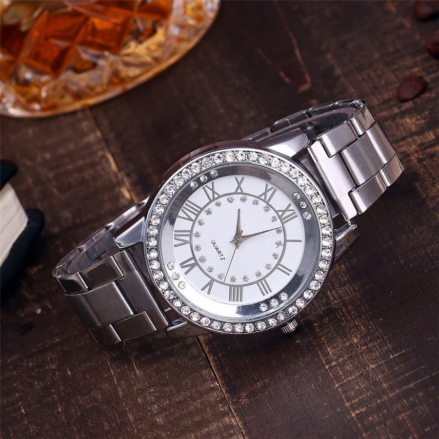 Vansvar Rose Gold Stainless Steel Women's Watch