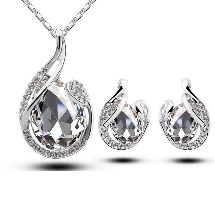 Elegant Water-Drop Rhinestone Necklace and Earrings Set