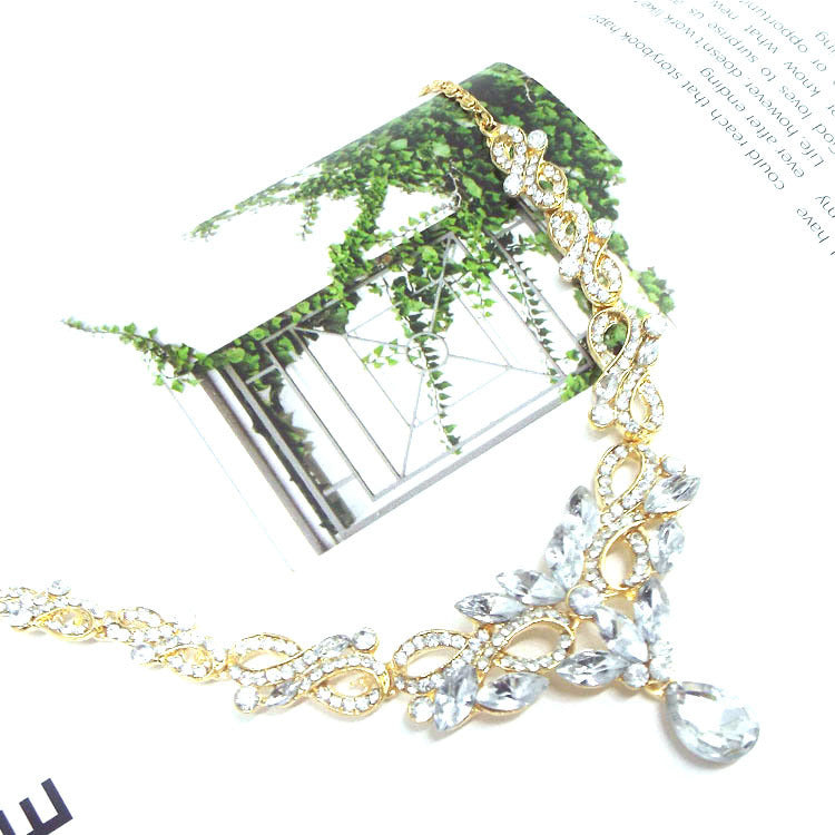 Wild Crystal Two-Piece Jewelry Set