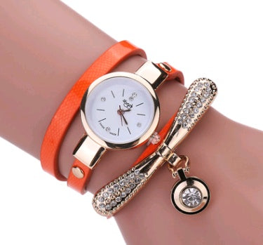 Fashionable Thin Belt Quartz Watch for Women