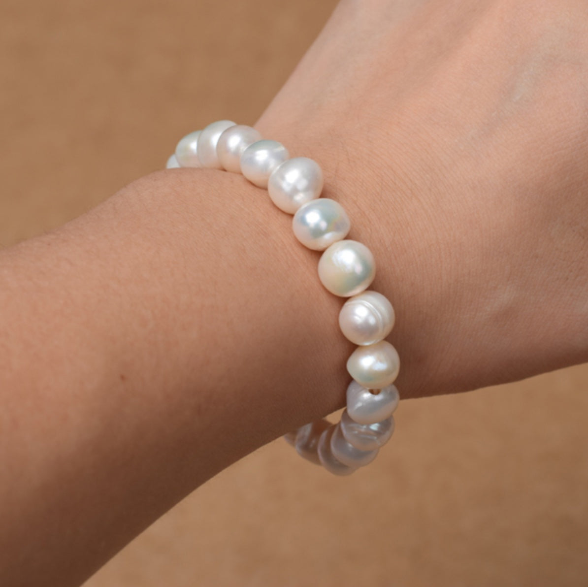Plump White Natural Freshwater Pearl Set