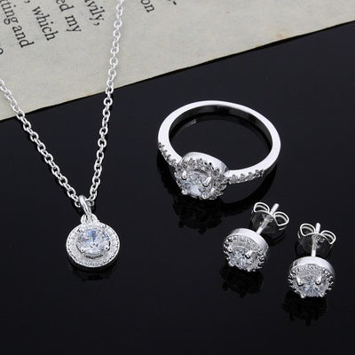 Elegant 925 Sterling Silver Zircon Jewelry Set
