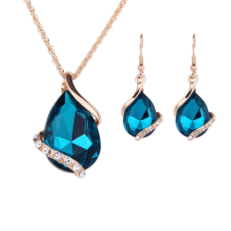 Elegant Water Drop Necklace and Earring Set