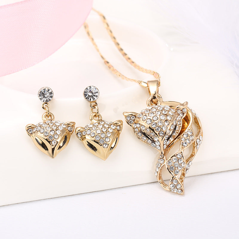 Dazzling Fox Necklace and Earring Set
