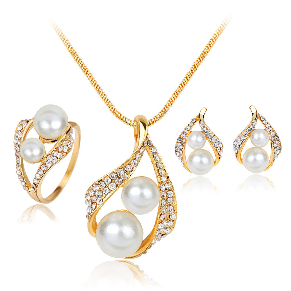 Sophisticated Pearl Trio Jewelry Set