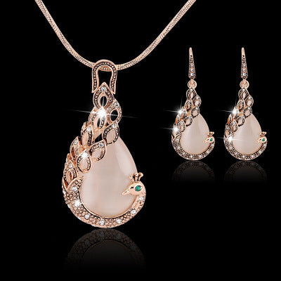 Radiant Peacock Jewelry Set