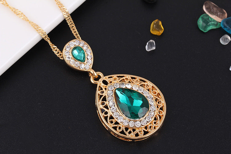Dazzling Crystal Earrings and Necklace Set