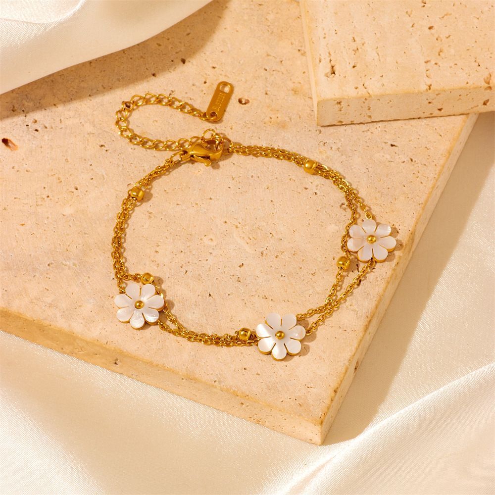 Gold Plated Daisy Flower Titanium Steel Jewelry Set