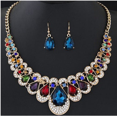 Shiny Rhinestone Necklace and Earring Set