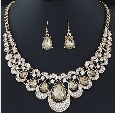 Shiny Rhinestone Necklace and Earring Set