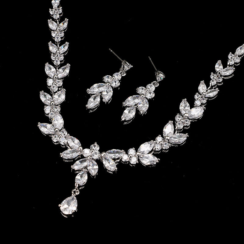Simple Elegance Zircon Bridal Set