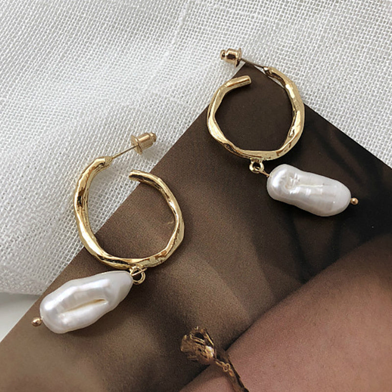 Elegant Electroplated Simple Pearl Earrings
