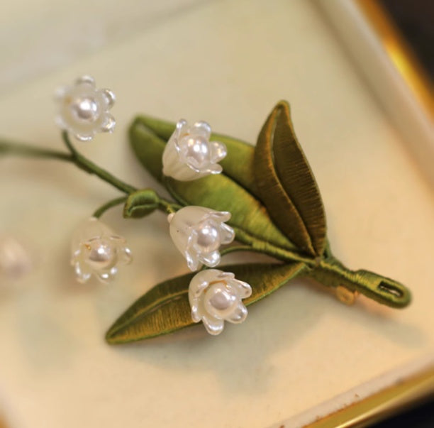Vintage Corsage Coat Accessories with Handmade Lily of the Valley Wrapped Pins
