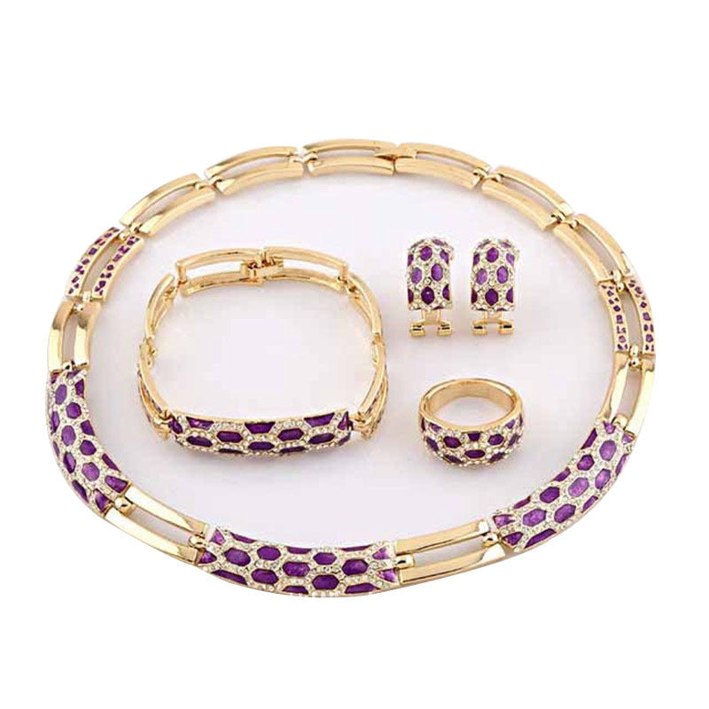 Elegant Crystal Jewelry Set with 18K Gold Plating