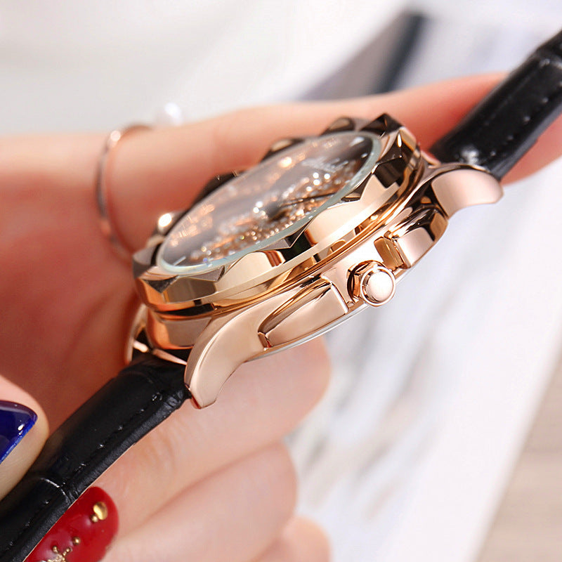 Luxurious Rotating Dial Leather Wristwatch