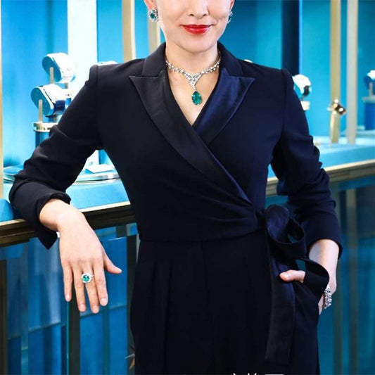 Exquisite Emerald & Moissanite Drop Pendant Necklace