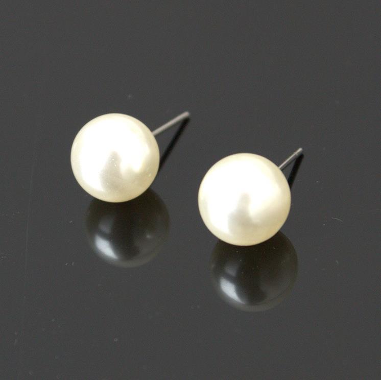 Three-Piece Pearl Jewelry Set