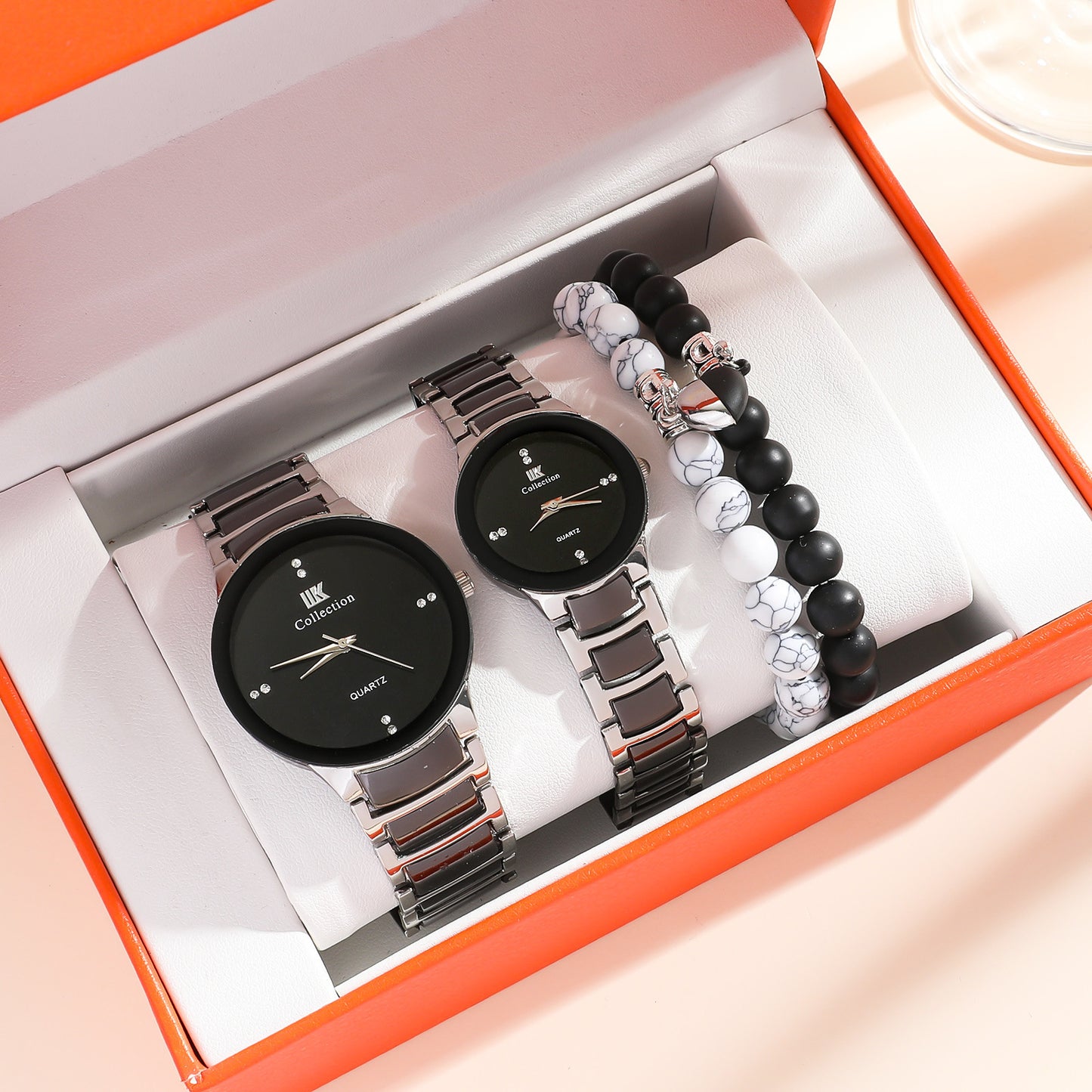 Heartfelt Duo: Couple's Watch & Bracelet Set