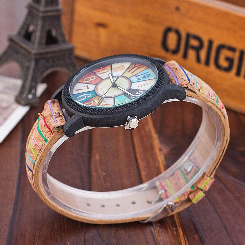 Vintage-Inspired Leather Quartz Watch for Women