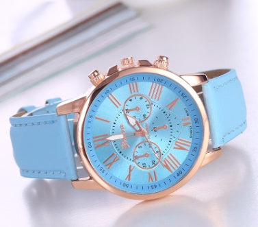 Timeless Roman Quartz Watch with Luminous Display