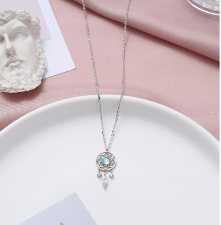 Super Fairy Retro Cold Wind Dream Catcher Pendant Necklace
