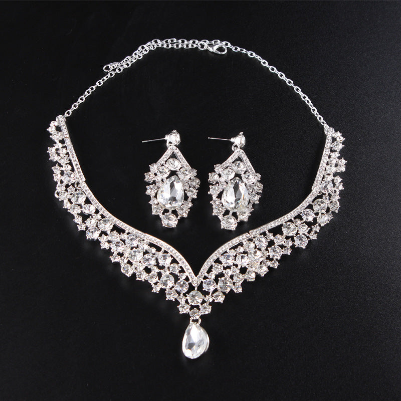 Gleaming Diamond Accessory Set