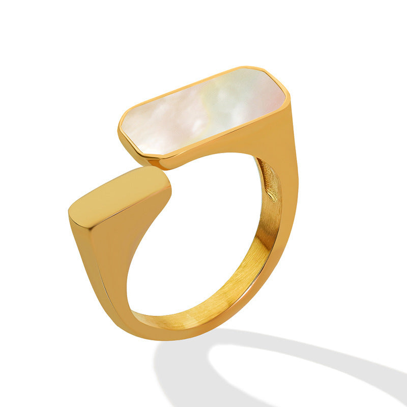 White Seashell Vintage Ring