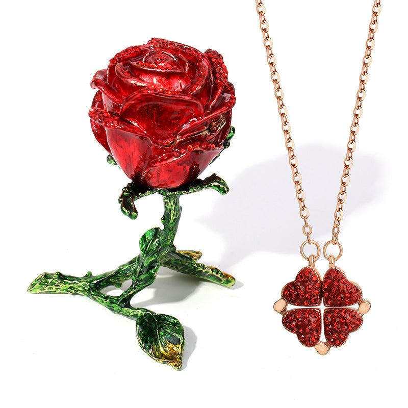 Magnetic Heart & Four-Leaf Clover Pendant Necklace