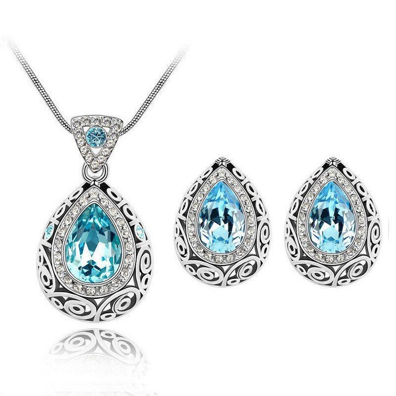 Vintage Regal Crystal Teardrop Jewelry Set