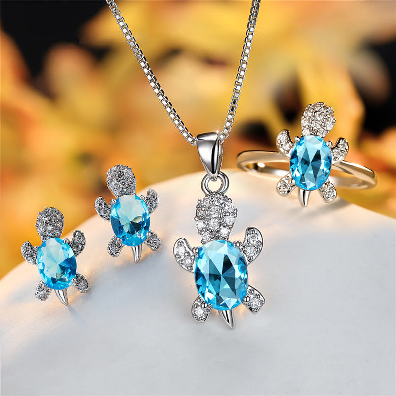Elegant Oval Zircon Turtle Necklace with Rainbow Stone