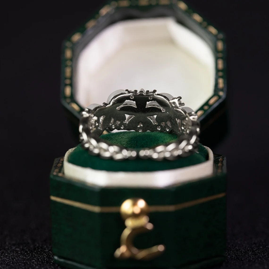 Elegant Floral Diamond Wedding Band